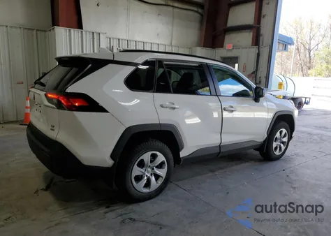 2020 Toyota Rav4 Le z USA, uszkodzony, nr VIN 2T3F1RFV8LC105143